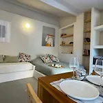 La Casa Di Manu By Interhome